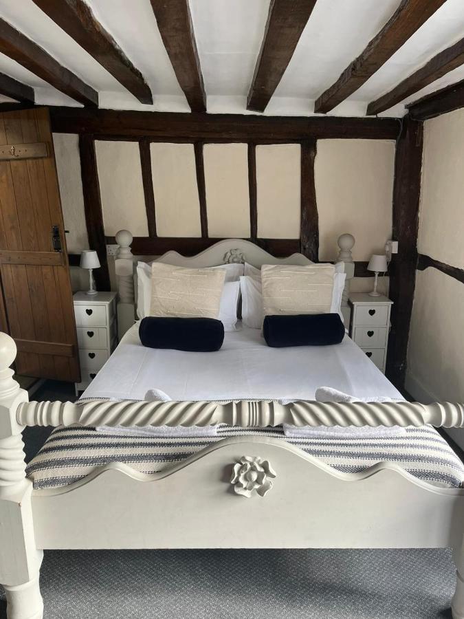 The White Hart Hotel Newenden Екстериор снимка