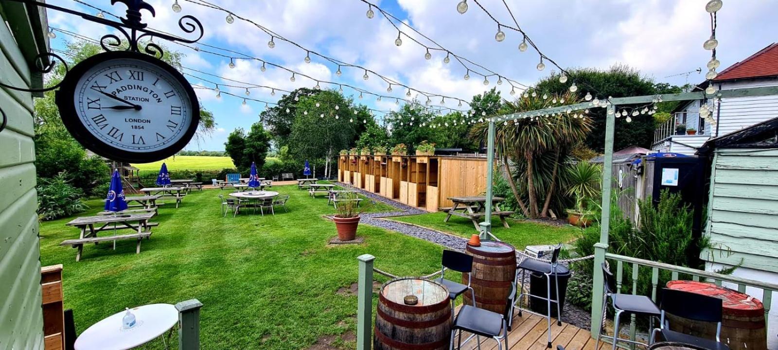 The White Hart Hotel Newenden Екстериор снимка